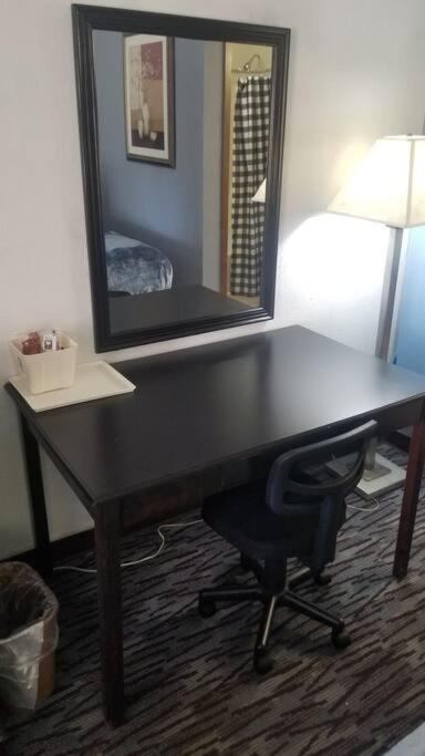 2 Queen Beds 135 Apartment *