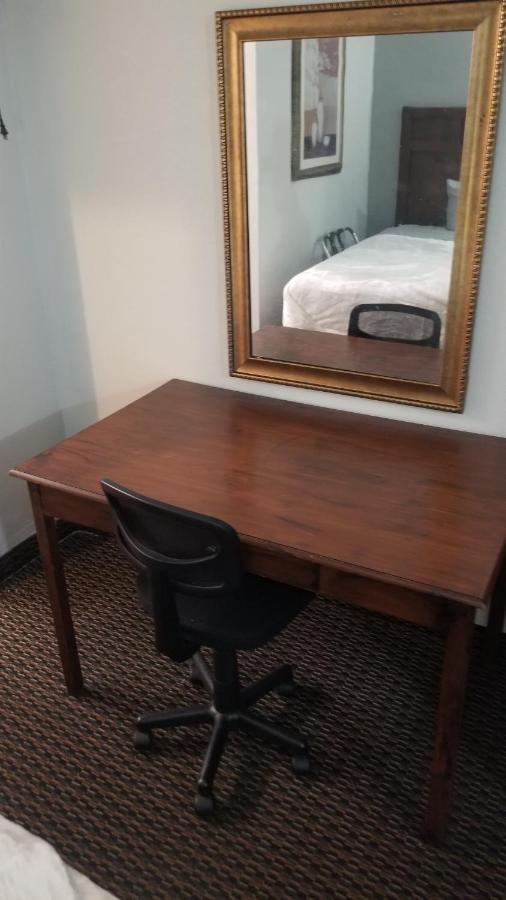 2 Queen Beds 135 Apartment